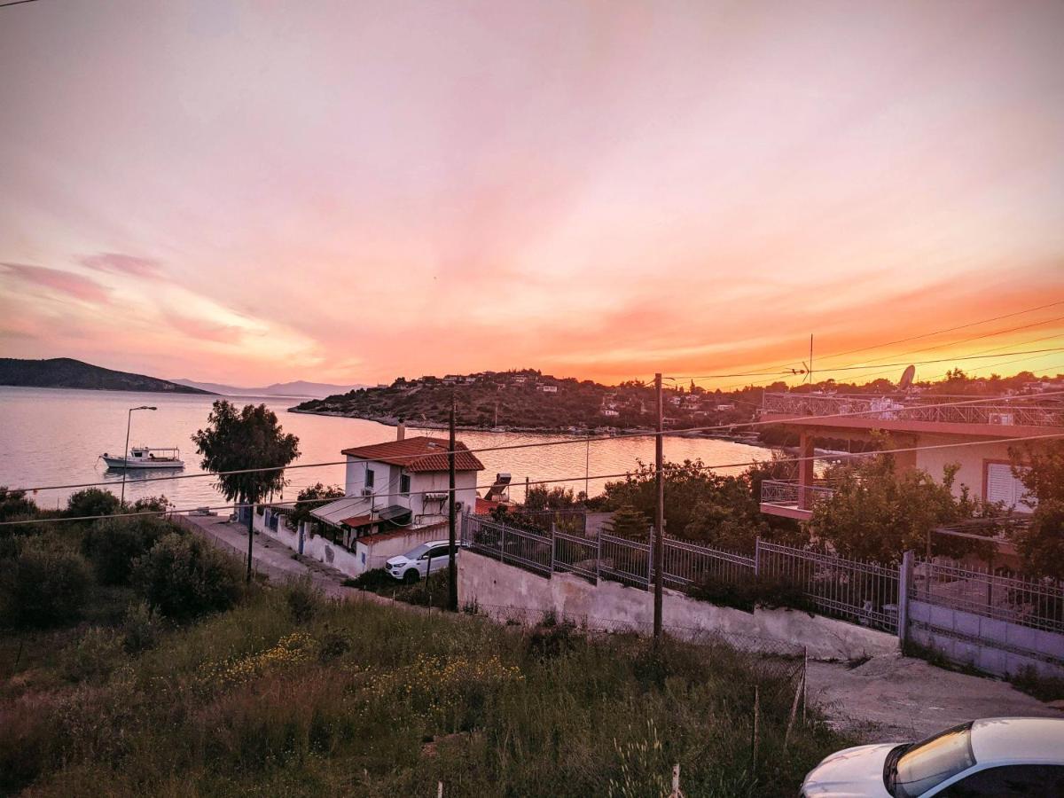 Iliakti Relaxing Seaside Salamina Exterior foto
