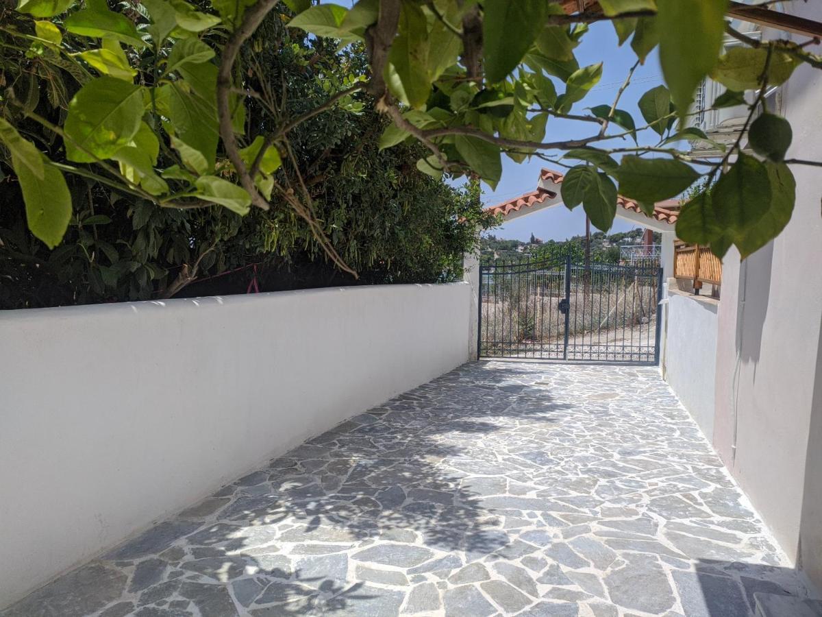 Iliakti Relaxing Seaside Salamina Exterior foto